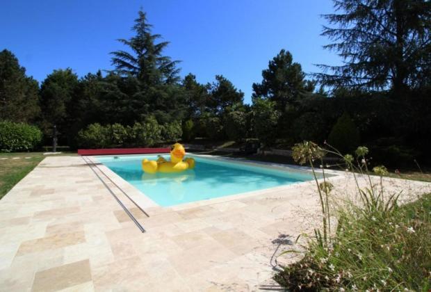 Villa Entiere Du Chateau Lacroix De Civrac 3 Ch, 3 Sdb, Piscine Xxl,Sauna, 4 Etoiles,7 Pers Exterior foto